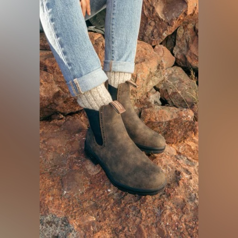 Blundstone WOMEN'S ORIGINALS #1351 Chelsea Boots